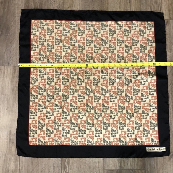 Vintage DANIEL LA FORÊT 100% Silk Scarf - Picture 7 of 7
